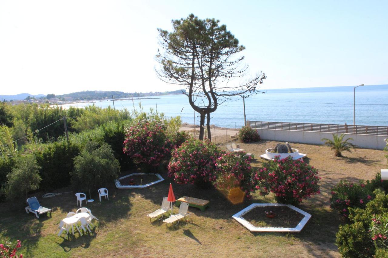 Apartment Nikos Seaside